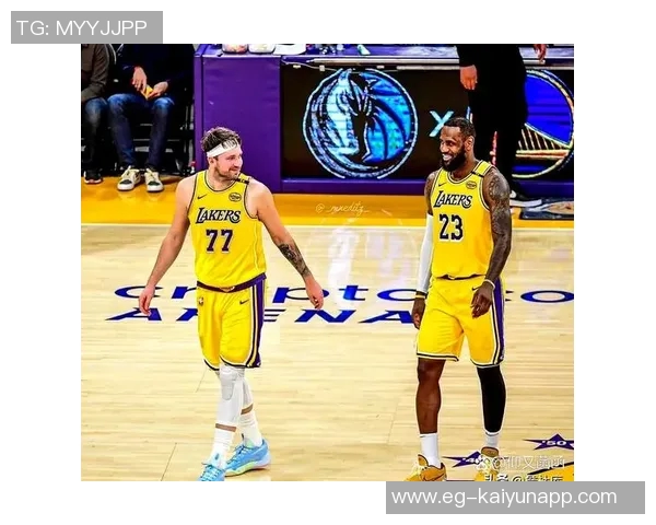 东契奇单场得分超三巨头合计表现引发媒体热议 东契奇单场得分超三巨头合计表现引发媒体热议